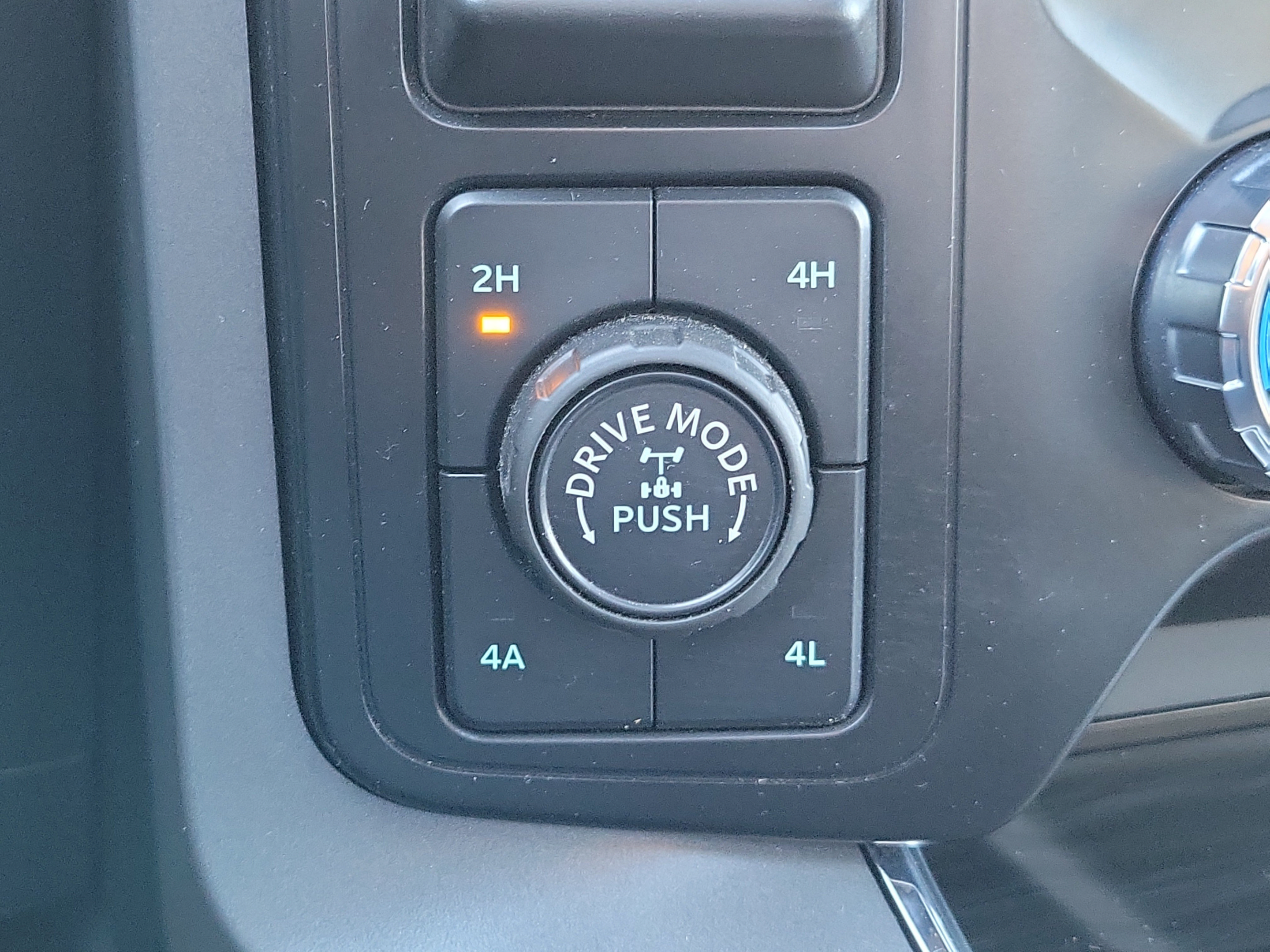 Used 2024 Ford F150 Lariat w/ Bed Utility Package AWD/4WD image 29