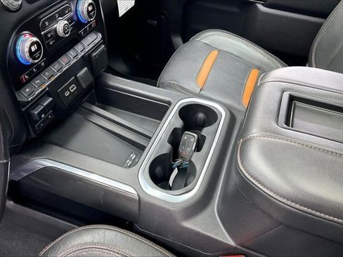 Used 2020 GMC Sierra 1500 AT4 w/ AT4 Premium Package image 16