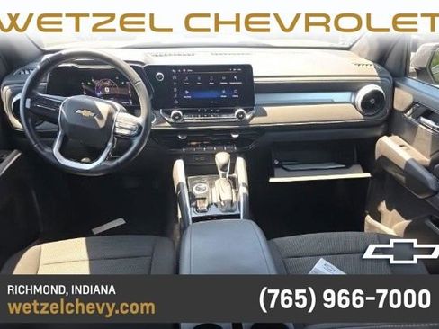 Used 2023 Chevrolet Colorado LT w/ LT Convenience Package AWD/4WD image 7