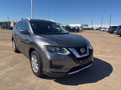 Used 2017 Nissan Rogue SV