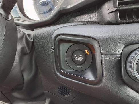 Used 2024 Jeep Wrangler Unlimited Rubicon 4xe AWD/4WD image 39