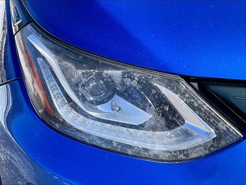 Used 2017 Chevrolet Bolt LT image 26