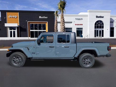 New 2026 Jeep Gladiator Sport image 3