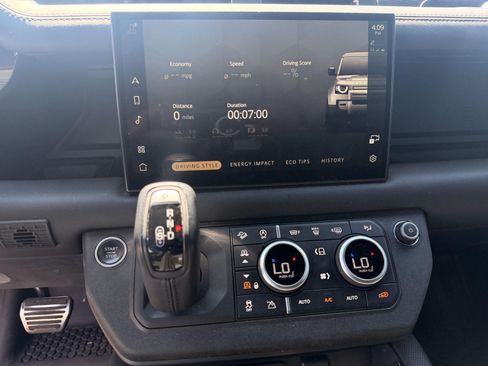 Used 2023 Land Rover Defender 110 Carpathian Edition AWD/4WD image 9