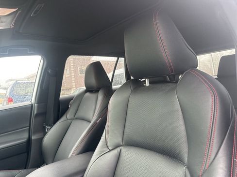 Used 2022 Toyota RAV4 SE w/ Weather & Moonroof Package image 9