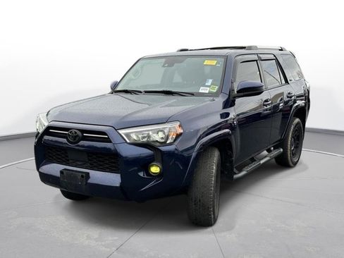Used 2023 Toyota 4Runner SR5 image 3