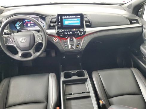 Used 2023 Honda Odyssey Sport image 15