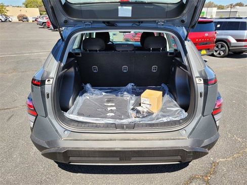 New 2026 Hyundai Kona SE image 16