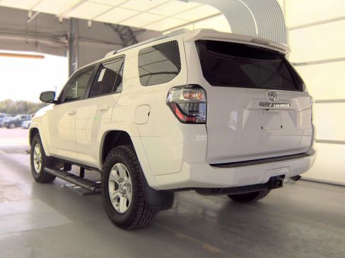 Used 2016 Toyota 4Runner SR5 Premium AWD/4WD image 8