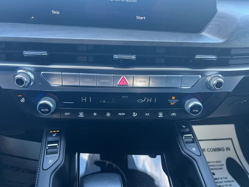 Used 2024 Kia Telluride EX X-Line image 20