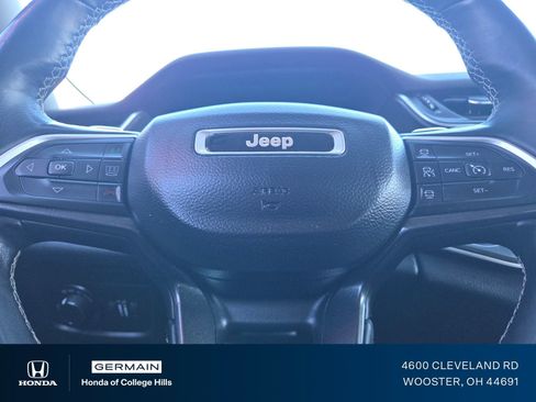 Used 2022 Jeep Grand Cherokee L Laredo w/ Luxury Tech Group I image 31