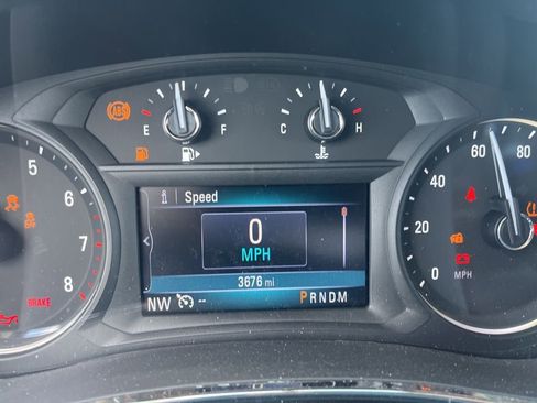 Used 2022 Buick Encore Preferred w/ Safety Package image 12