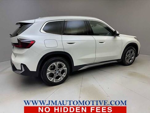 Used 2023 BMW X1 xDrive28i w/ Convenience Package image 5