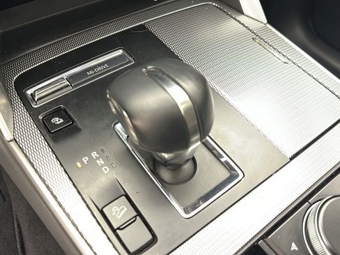 Used 2024 MAZDA CX-90 Plug-In Hybrid w/ Premium Pkg AWD/4WD image 23