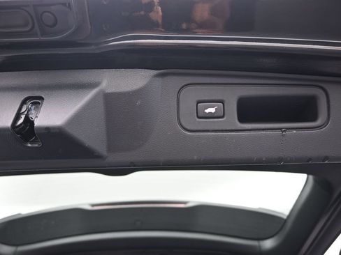 Used 2023 Honda Passport EX-L image 30