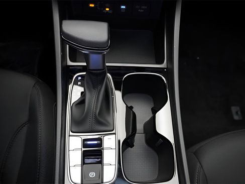 New 2025 Hyundai Tucson SE image 18