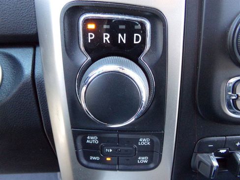 Used 2018 RAM 1500 Big Horn AWD/4WD image 41