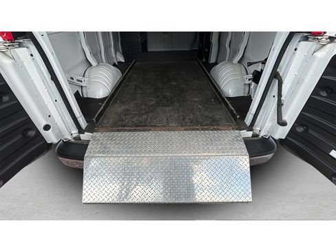 Used 2022 Chevrolet Express 2500 Extended w/ Driver Convenience Package RWD image 37