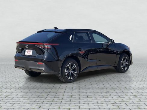 Used 2025 Toyota bZ4X FWD w/ Weather Package image 6