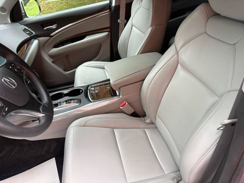 Used 2020 Acura MDX SH-AWD image 13