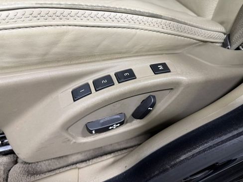 Used 2012 Volvo XC70 T6 image 23