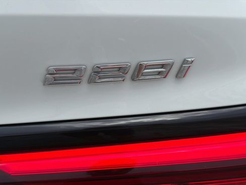 Used 2022 BMW 228i Gran Coupe w/ Convenience Package FWD image 11