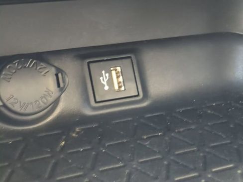 Certified 2023 Toyota RAV4 XLE image 21