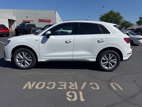 Used 2025 Audi Q3 2.0T Premium AWD/4WD image 4