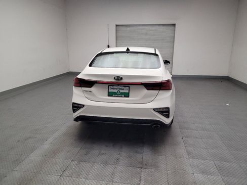 Used 2020 Kia Forte LXS FWD image 7