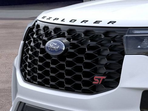 New 2026 Ford Explorer ST AWD/4WD image 17
