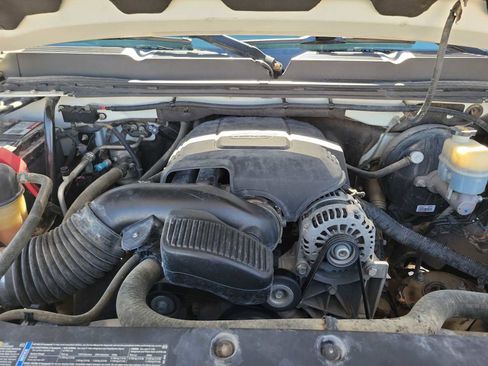 Used 2009 Chevrolet Silverado 1500 LTZ w/ White Diamond Edition image 9