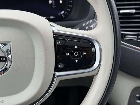Used 2023 Volvo XC90 B6 Plus w/ Protection Package Premier AWD/4WD image 10