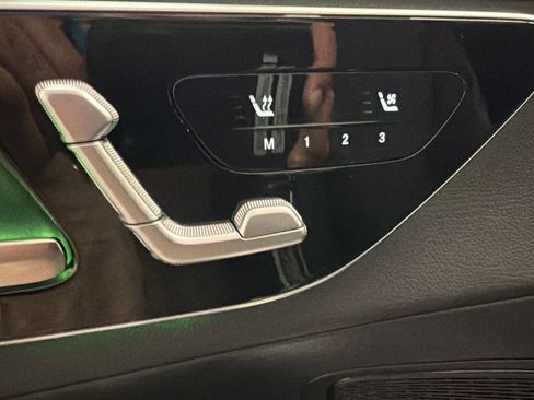 Used 2026 Mercedes-Benz GLC 300 4MATIC image 19