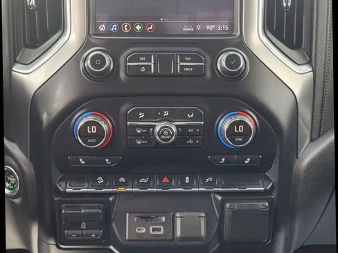 Used 2019 Chevrolet Silverado 1500 LT w/ All-Star Edition AWD/4WD image 22