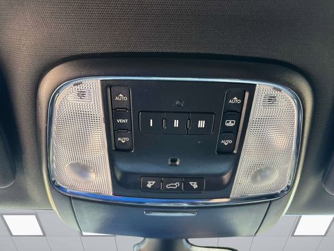 Used 2018 Jeep Grand Cherokee High Altitude AWD/4WD image 29
