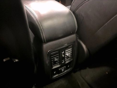 Used 2012 Jeep Grand Cherokee SRT8 w/ Luxury Group II image 32