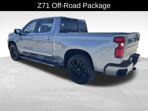 Certified 2024 Chevrolet Silverado 1500 High Country w/ Technology Package AWD/4WD image 4