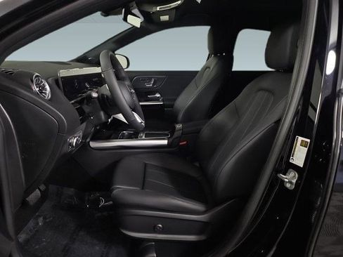 Certified 2025 Mercedes-Benz GLA 250 GLA 250 image 3