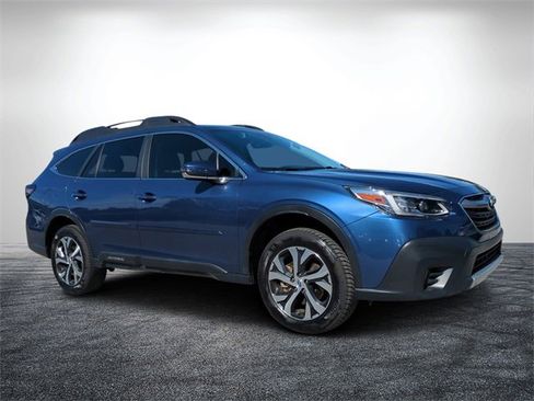 Used 2022 Subaru Outback Limited image 1