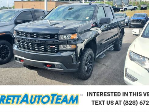 Used 2021 Chevrolet Silverado 1500 Custom Trail Boss w/ Midnight Edition AWD/4WD image 1
