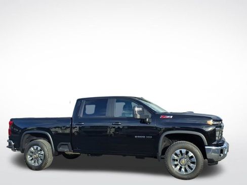 New 2026 Chevrolet Silverado 2500 LT w/ Safety Package AWD/4WD image 2