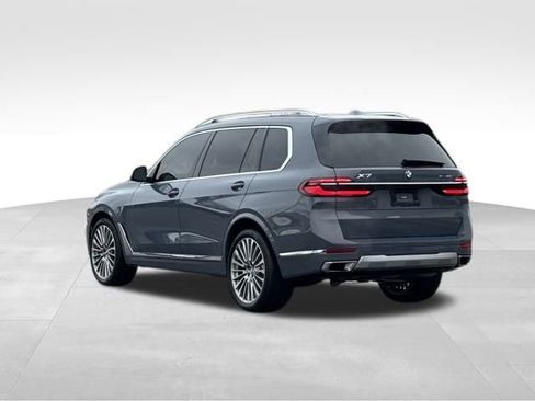 Certified 2023 BMW X7 xDrive40i w/ Executive Package image 5