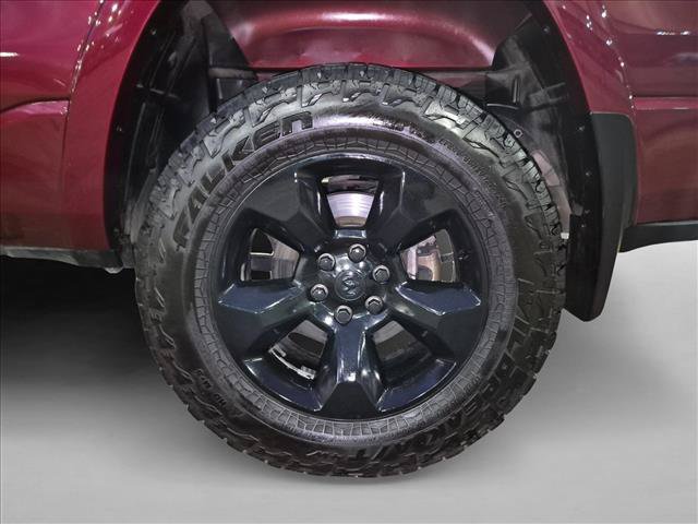 Used 2019 RAM 1500 Laramie w/ Sport Appearance Package AWD/4WD image 23