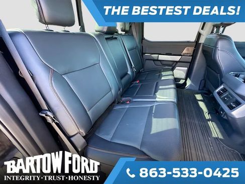 Certified 2024 Ford F250 Lariat w/ Black Appearance Package image 28