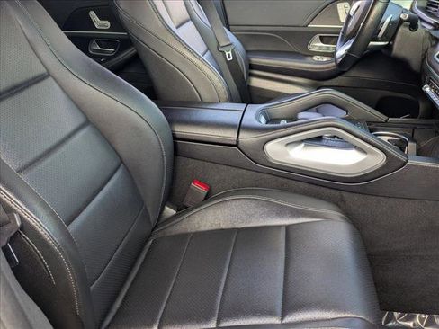 Used 2023 Mercedes-Benz GLS 450 4MATIC image 21