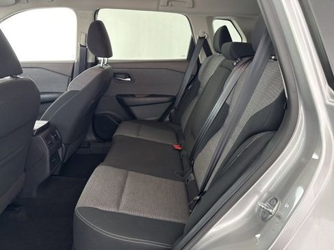 Certified 2021 Nissan Rogue SV image 24