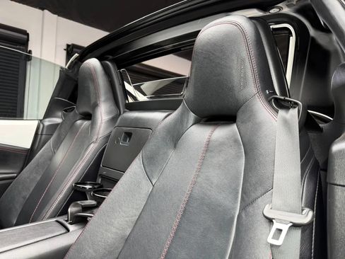 Used 2017 MAZDA MX-5 Miata RF Grand Touring RWD image 23