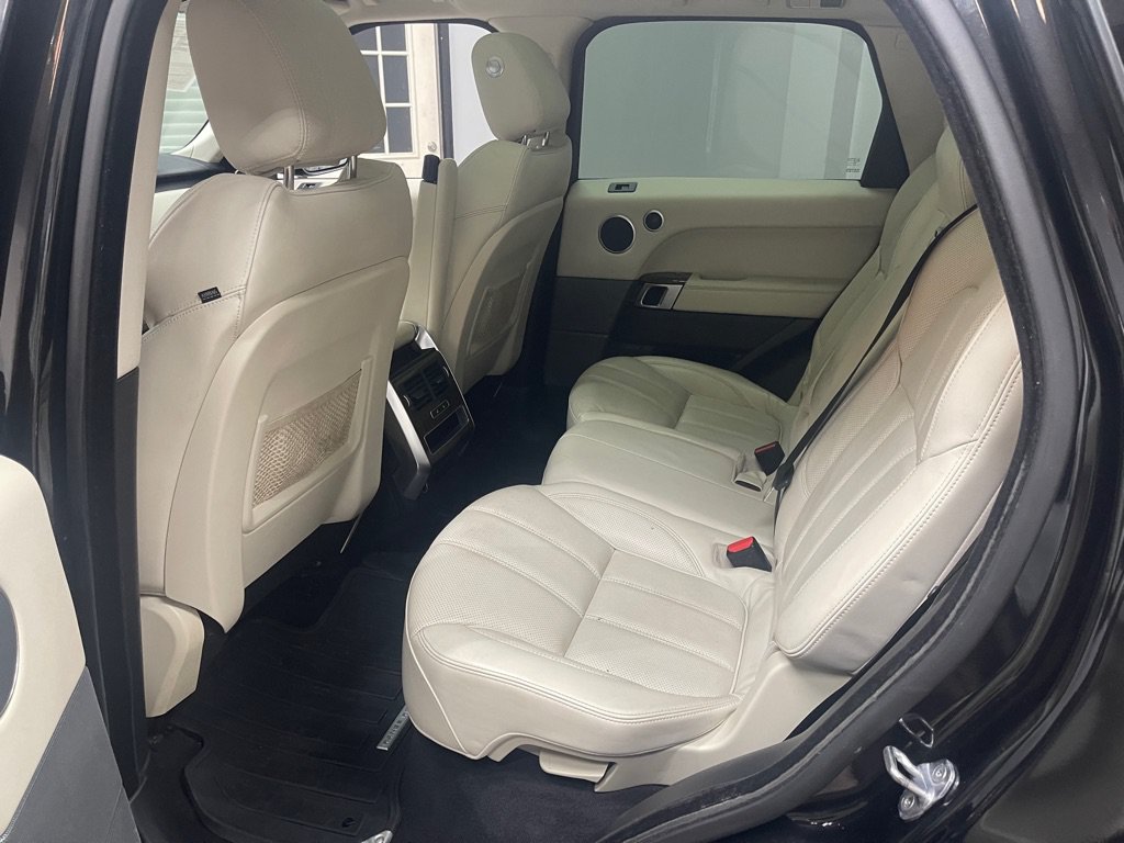 Used 2015 Land Rover Range Rover Sport HSE AWD/4WD image 15