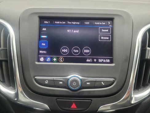 Used 2020 Chevrolet Equinox LT image 25