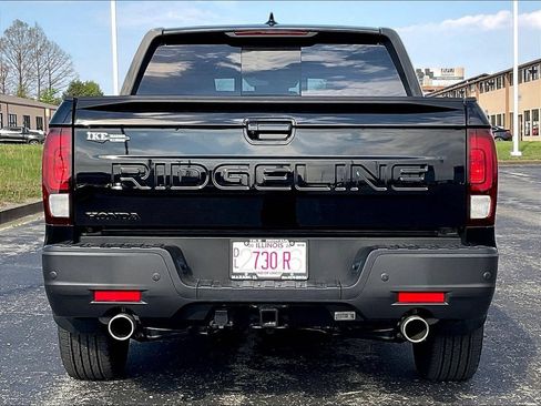 New 2026 Honda Ridgeline Black Edition image 6